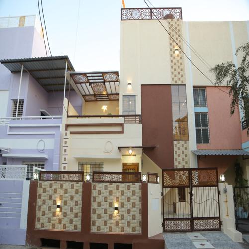 ShivAOM Family Homestay